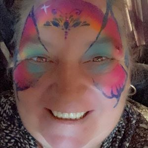 Meet your Posher, Debby